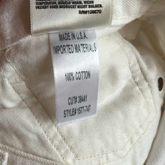 Citizens of Humanity Liya Distressed Denim - Classic High Rise Crop - Picture 4 of 8